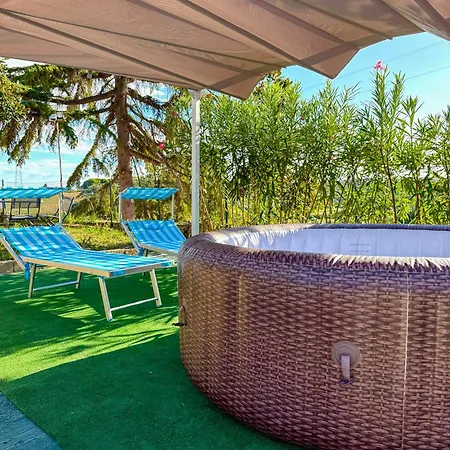 Mary Jungle Villa Porto SantʼElpidio
